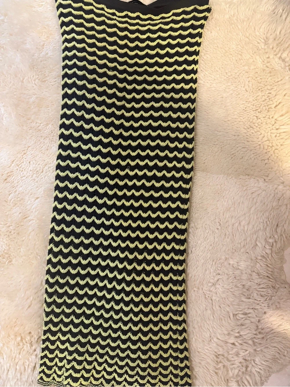 Zara Black and Yellow Chevron Maxi Skirt